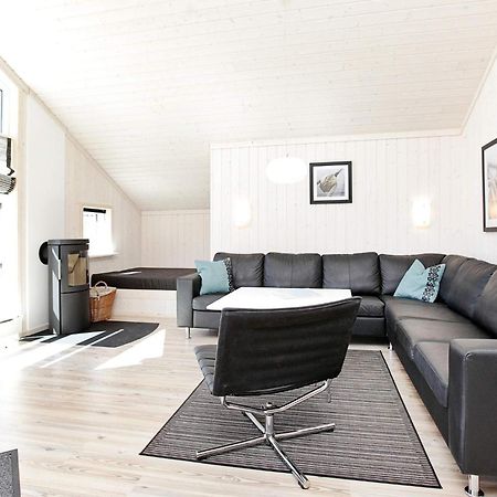 6 Person Holiday Home In Gro Enbrode Grossenbrode Bagian luar foto